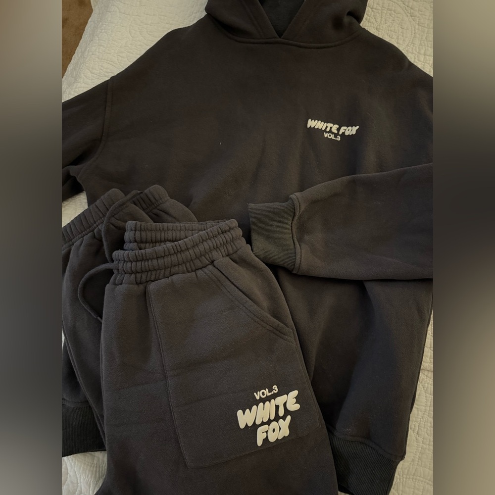 White Fox Hoodie and Sweats Set